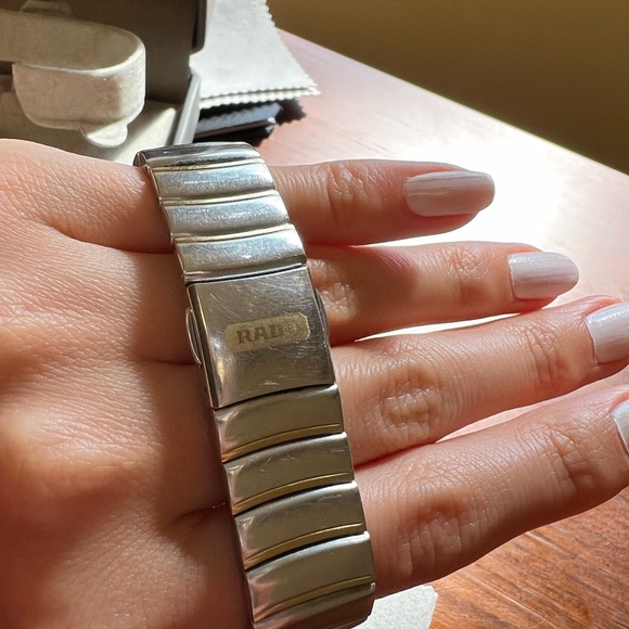 Rado his & her watch set - Picture 5 of 7